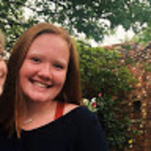 Meet your Posher, Eve